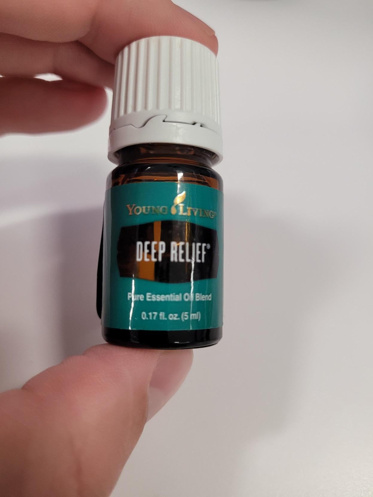 Deep Relief 5 ml packaging and bottle by Young Living