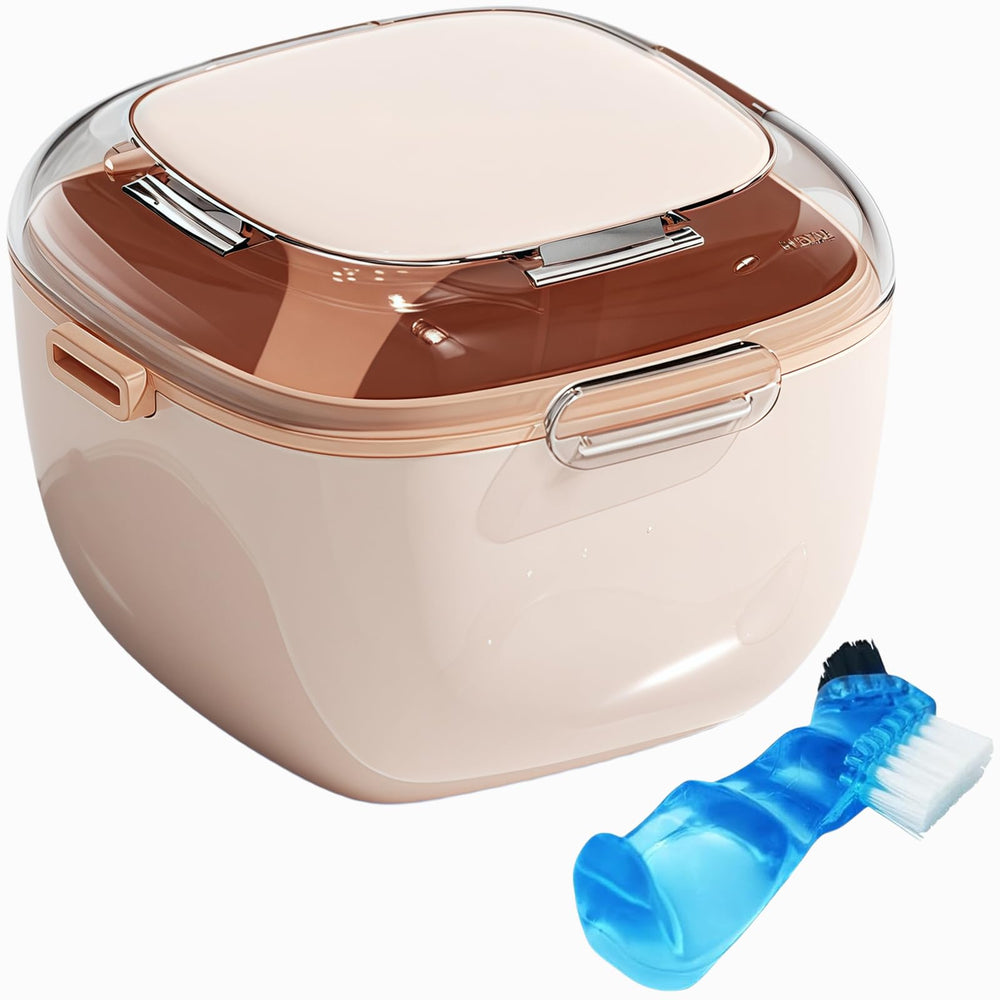 Denture case showing large soaking capacity
