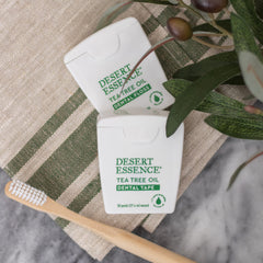 Natural ingredients: beeswax, tea tree oil and mint