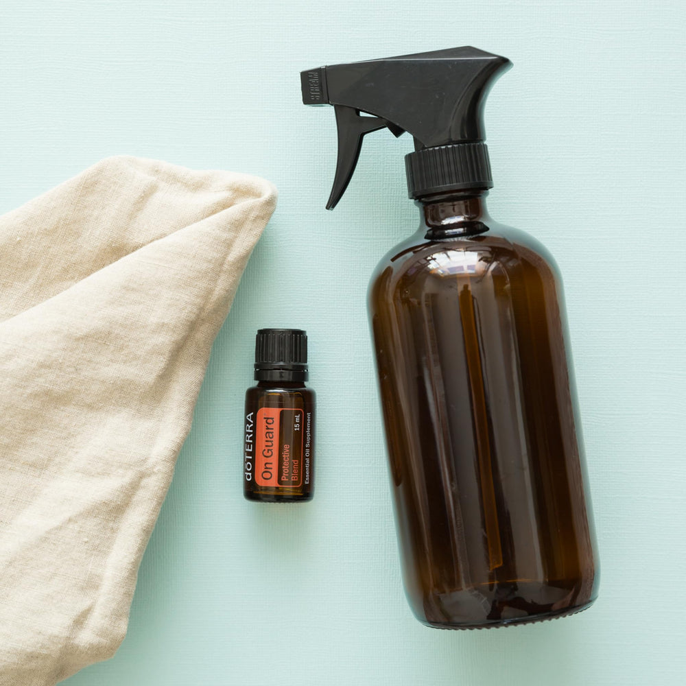 doTERRA On Guard 15 ml bottle with lemon and rosemary