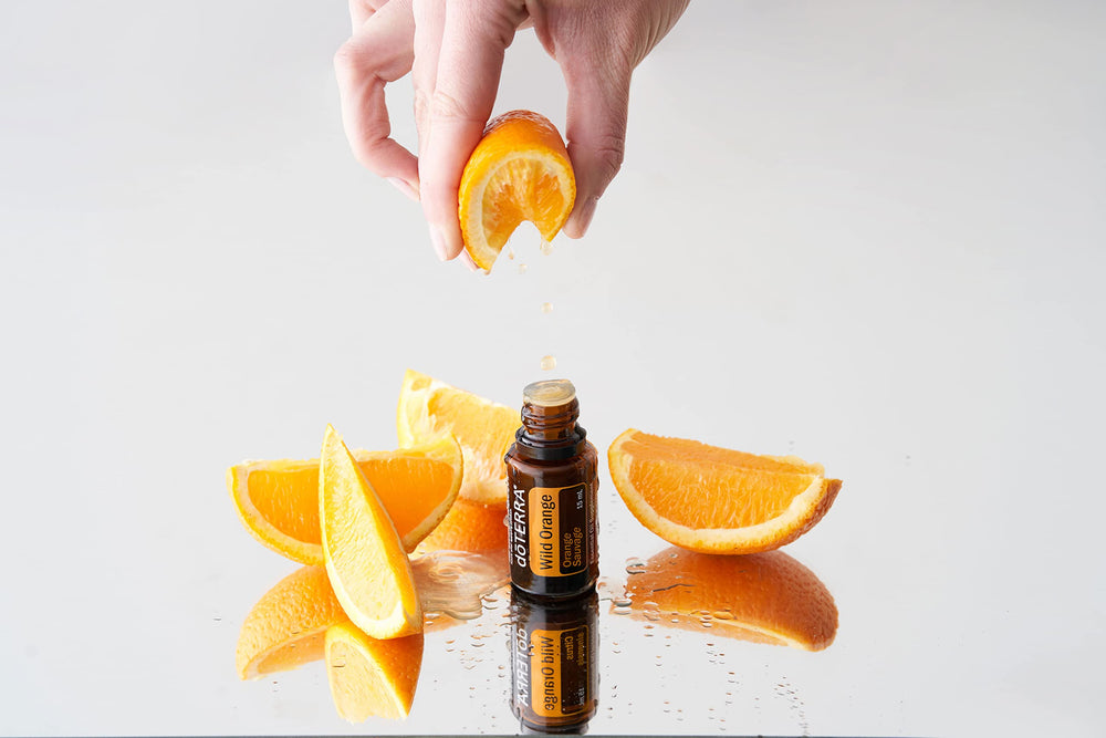 Side view of doTERRA Wild Orange 15 mL bottle