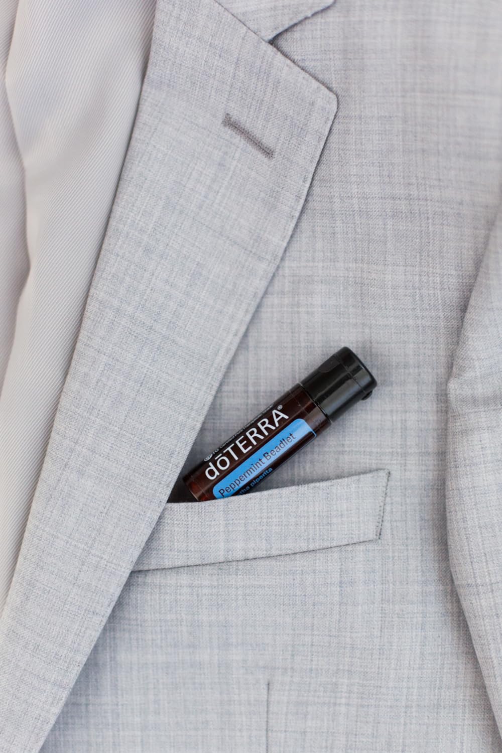 Opened tin showing Peppermint Beadlets (125 beads)