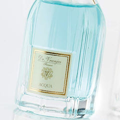 Dr. Vranjes Acqua Crystal room scene suitable for welcoming guests.