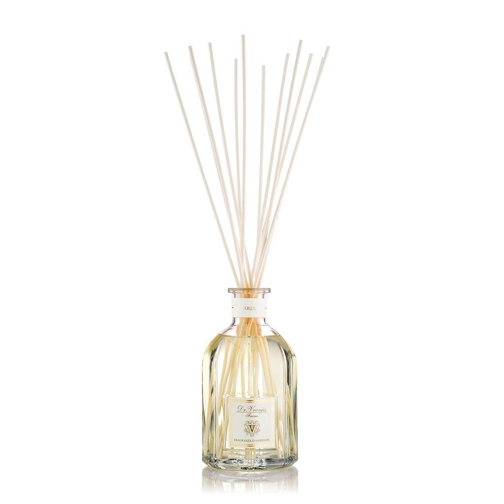 Aria diffuser in living room promoting a calm inviting atmosphere