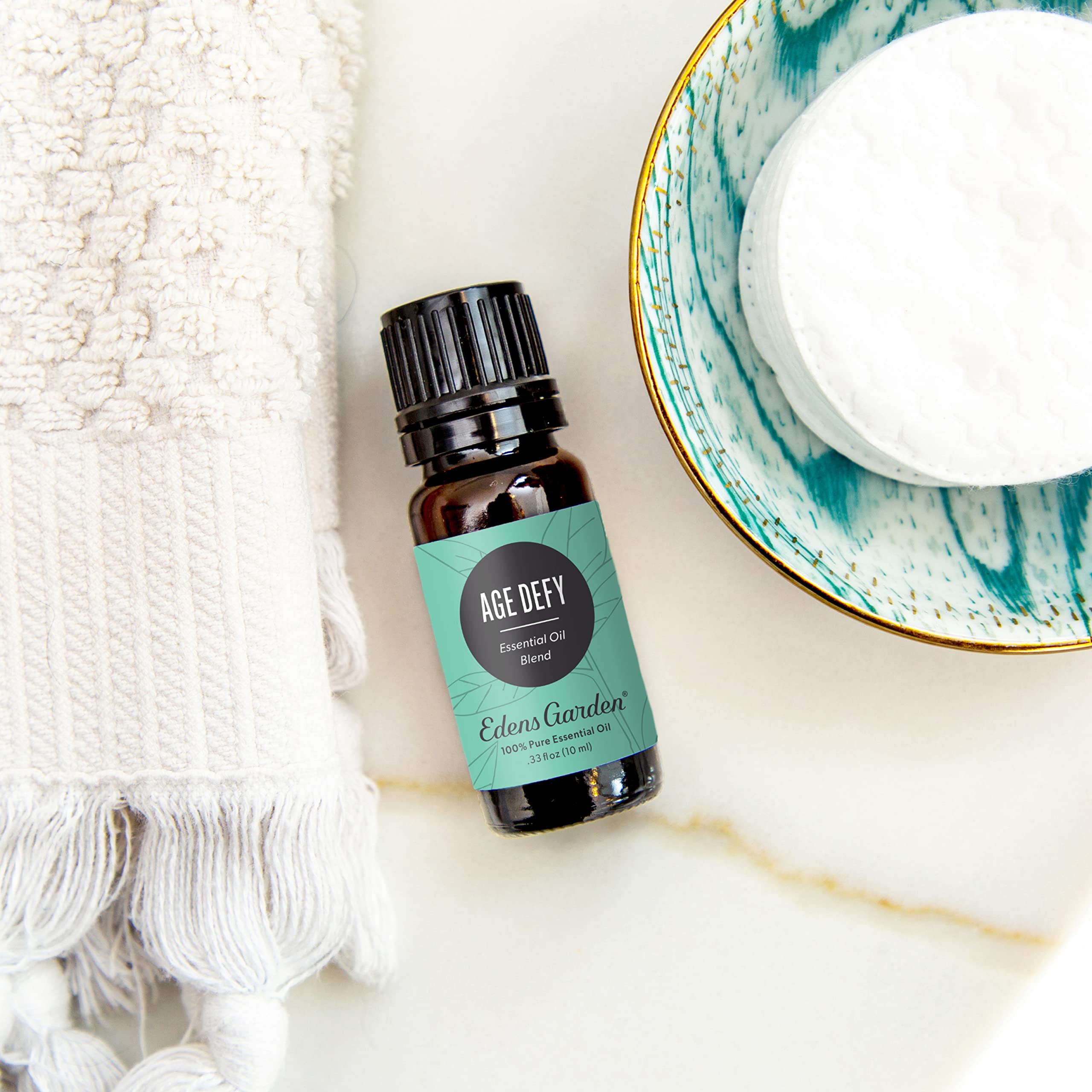 Close-up of Frankincense, Sandalwood, and Lavender ingredients in Age Defy