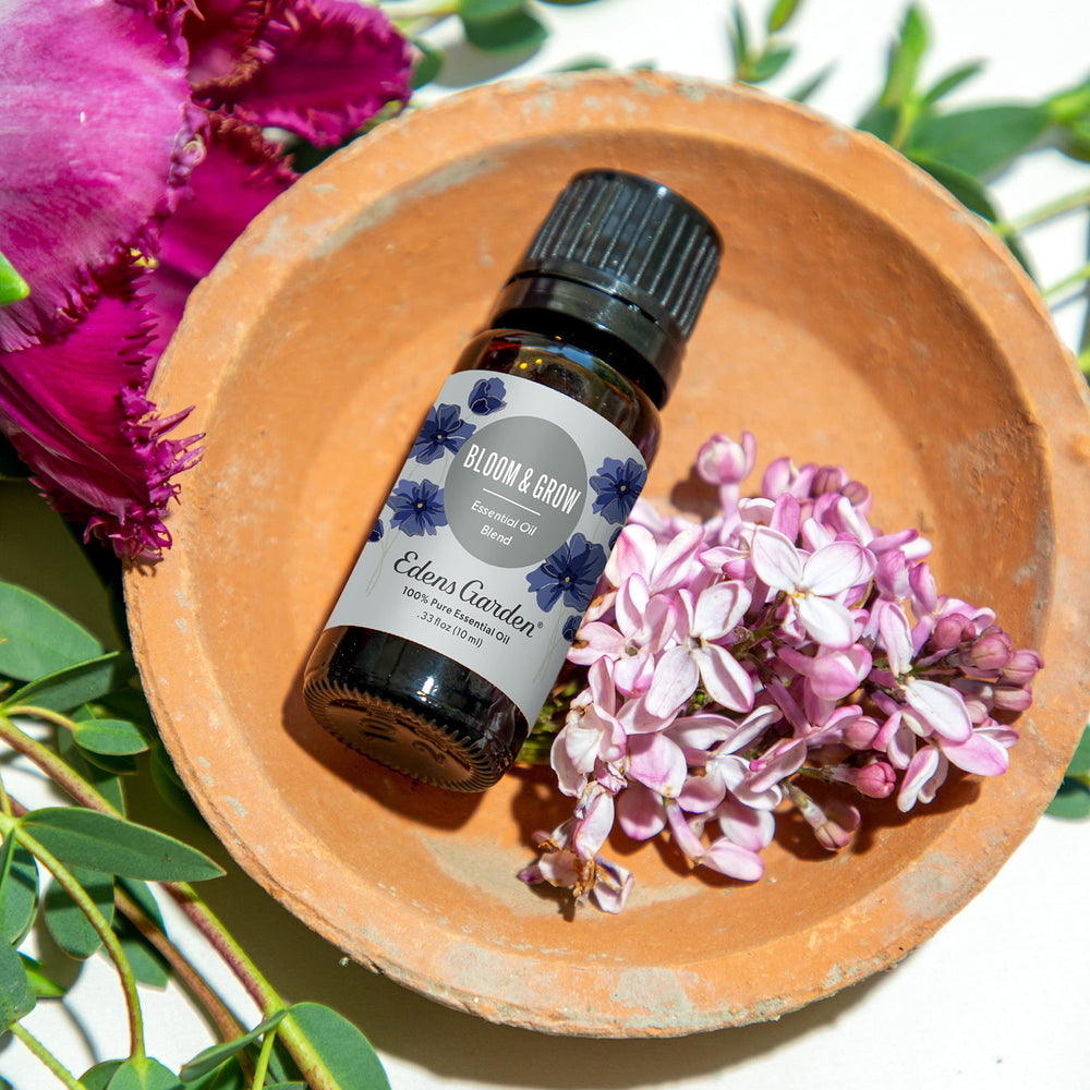 Close-up of Bloom & Grow 10ml bottle label