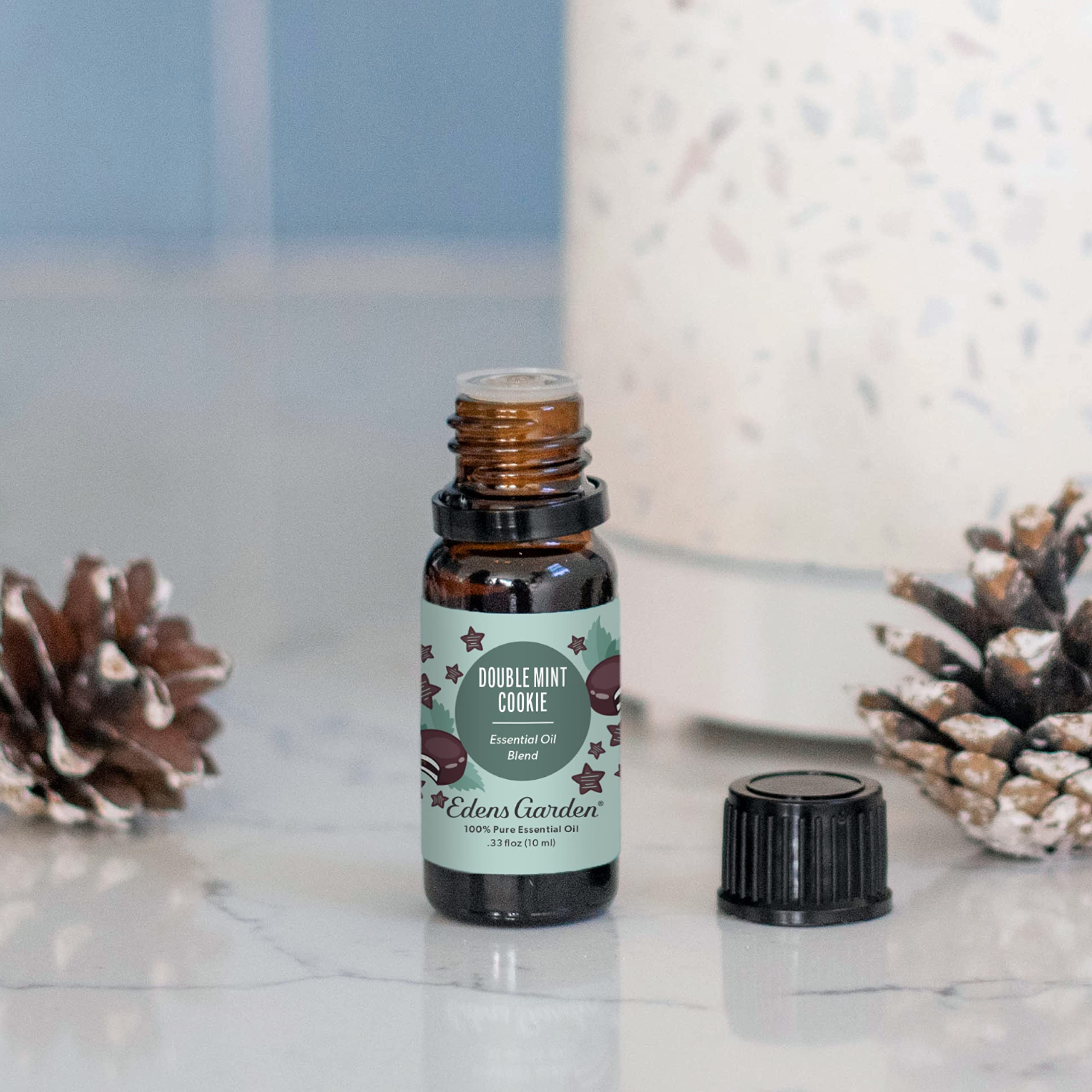 Peppermint and lime notes in Double Mint Cookie blend