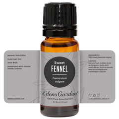 Licensed aromatherapists at Edens Garden assisting customers