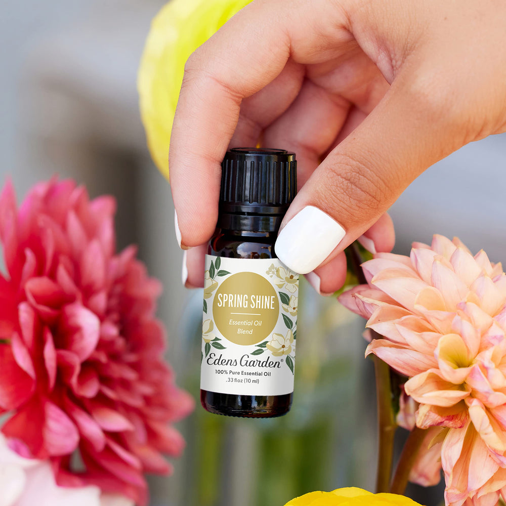 Close-up of Spring Shine ingredients: citrus, cognac, sage