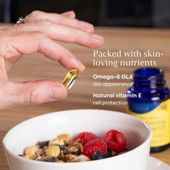 Skin benefits from Efamol EPO: moisture and elasticity