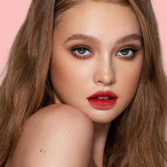 EIGSHOW Lip Brush used for concealer and eyeshadow precision.