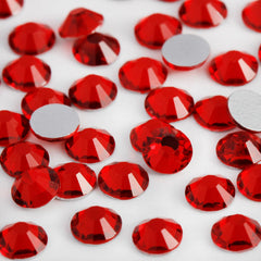 ELEEGEM SS20 flatback rhinestones for nail art with brilliant diamond-cut sparkle and strong adhesion