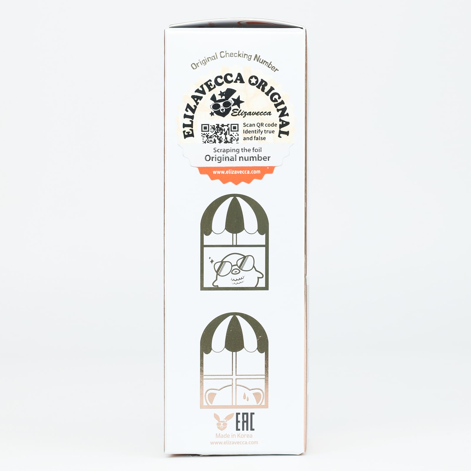Close-up of lightweight, fast-absorbing essence texture