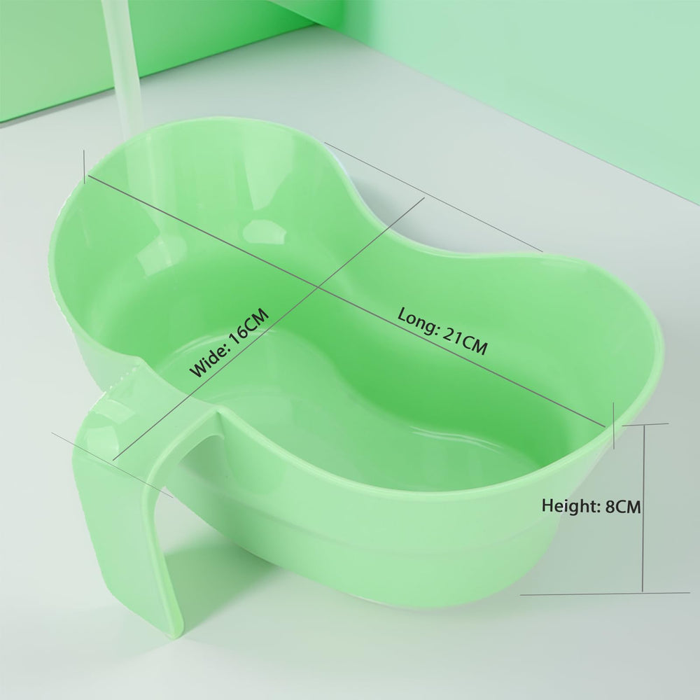 Emesis basin for oral care in bed