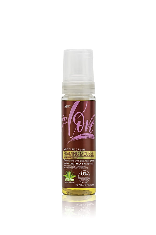 én Love Moisture Crush Foaming Mousse bottle promotes hydration for curls