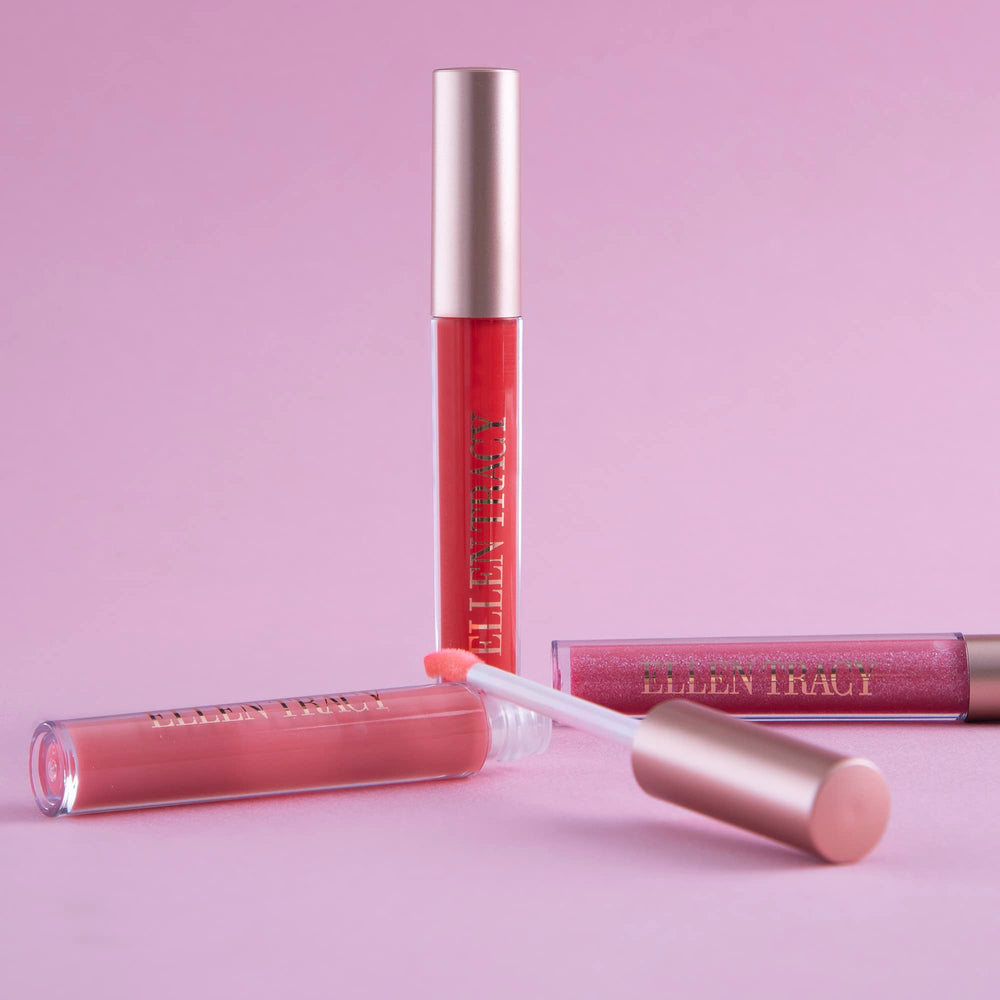 Shiny Enchante Ellen Tracy lip gloss glow under ambient light for radiance