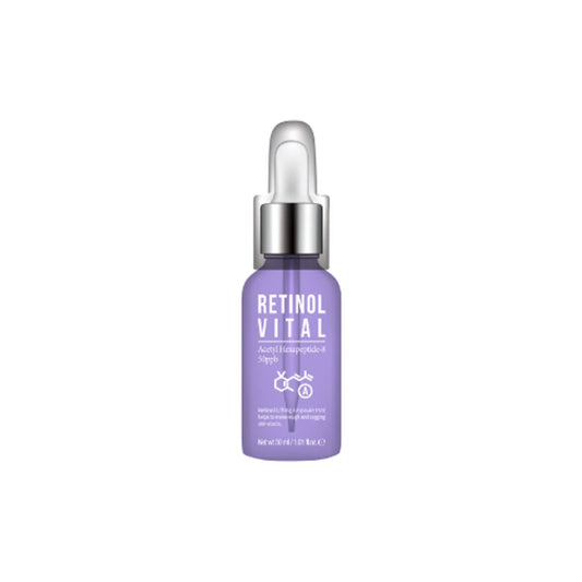 Esfolio Retinol Vital Ampoule application scene demonstrates quick absorption and skin nourishment.