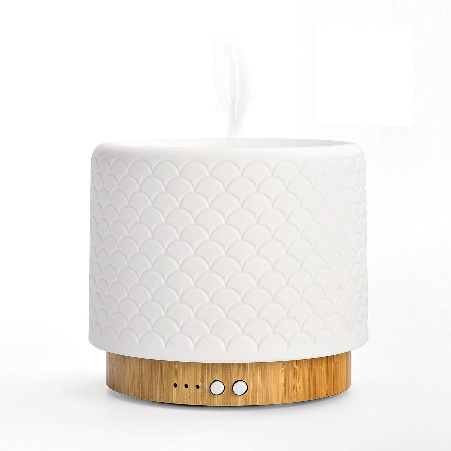 Essential oil diffuser 280ml on wooden table