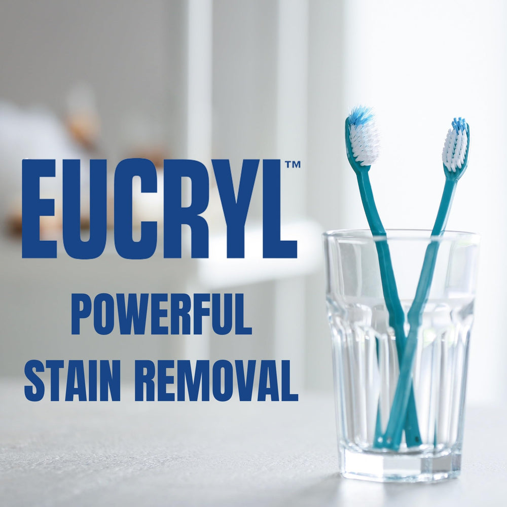 Toothbrush with Eucryl Freshmint powder ready for brushing