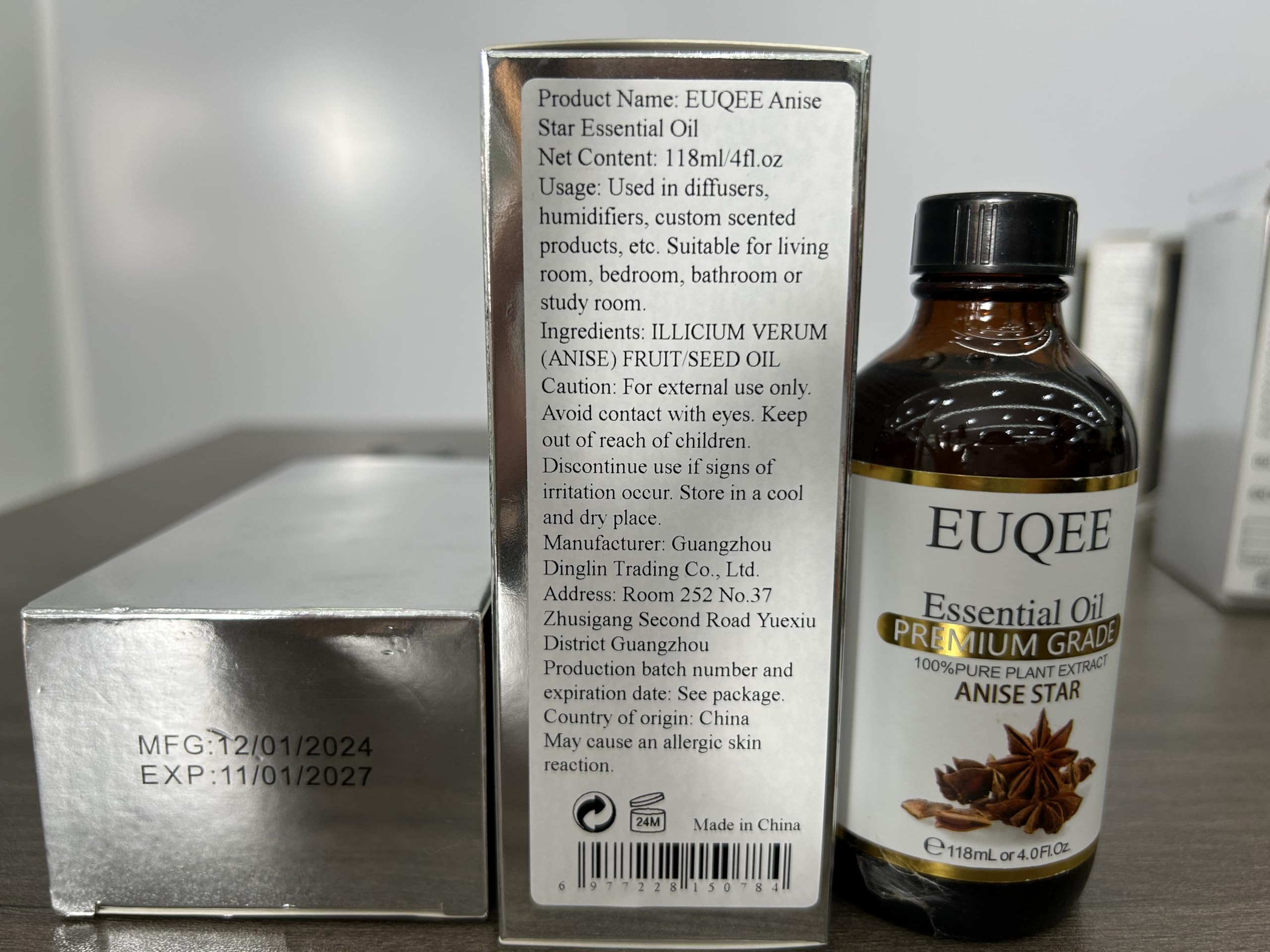 Amber bottle protecting essential oil from light