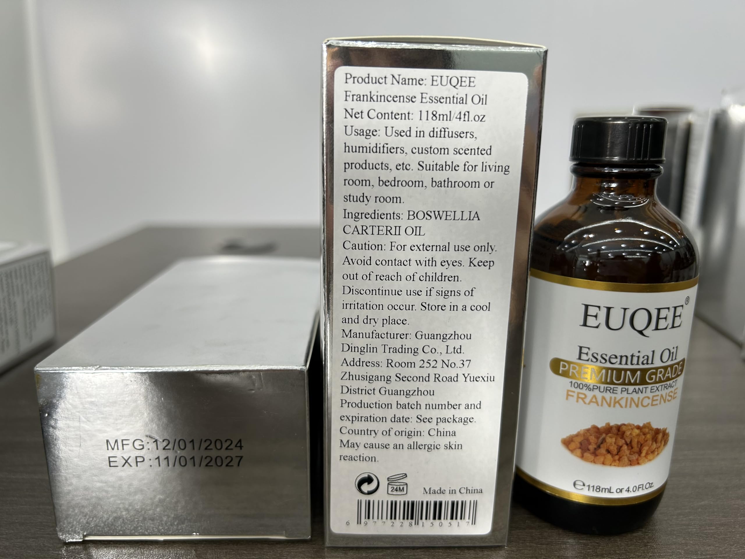 EUQEE gift-ready packaging for frankincense essential oil
