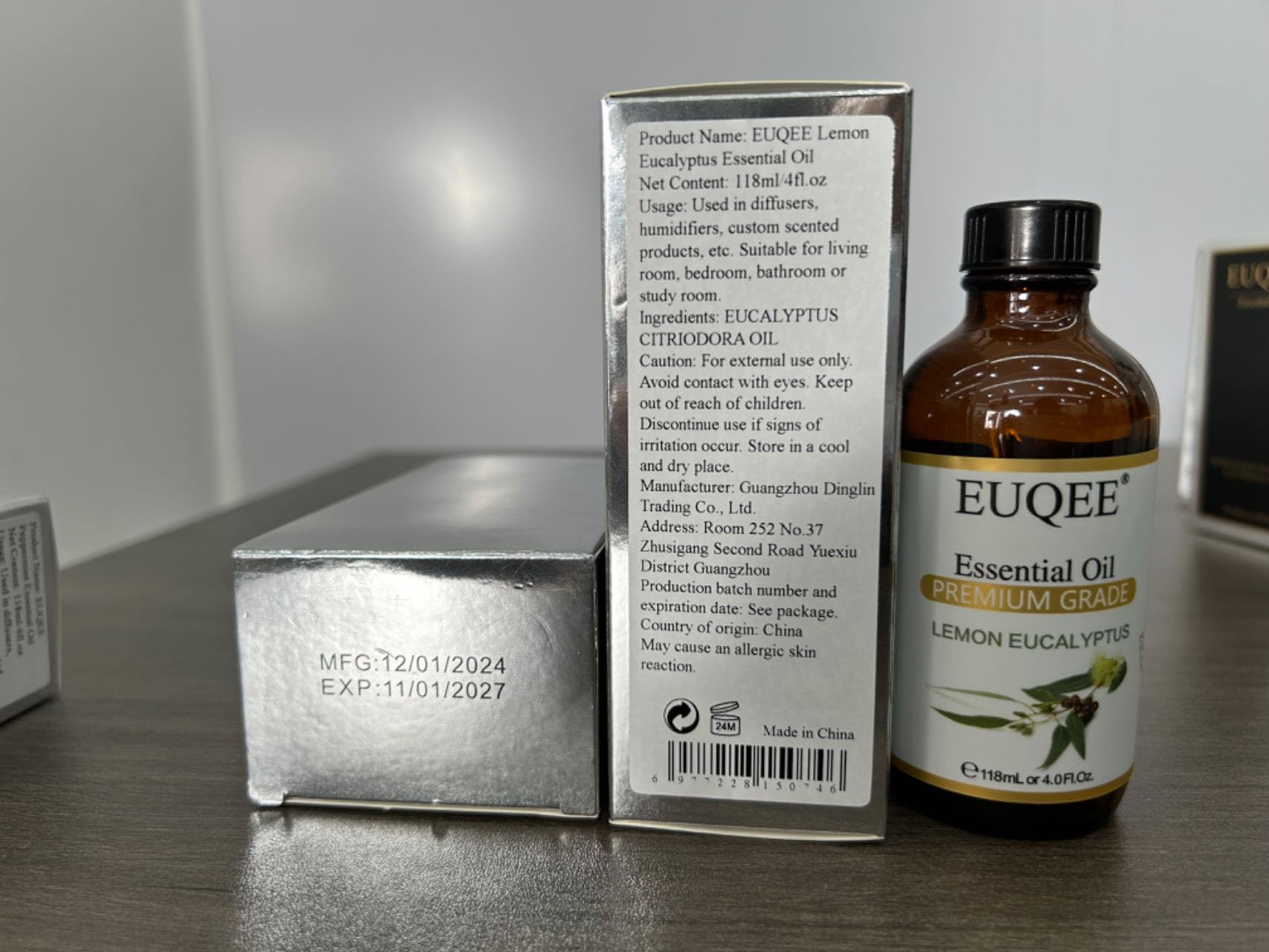 EUQEE Lemon Eucalyptus essential oil gift packaging