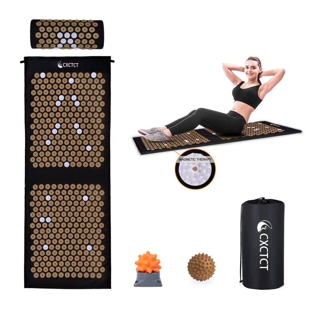 Long magnetic acupressure mat in gold color with pillow