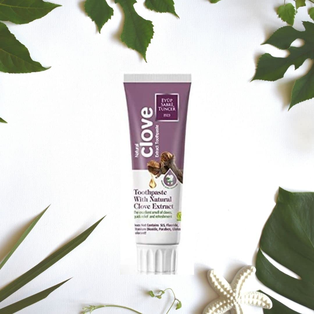 Product in use illustrating fresh breath after brushing