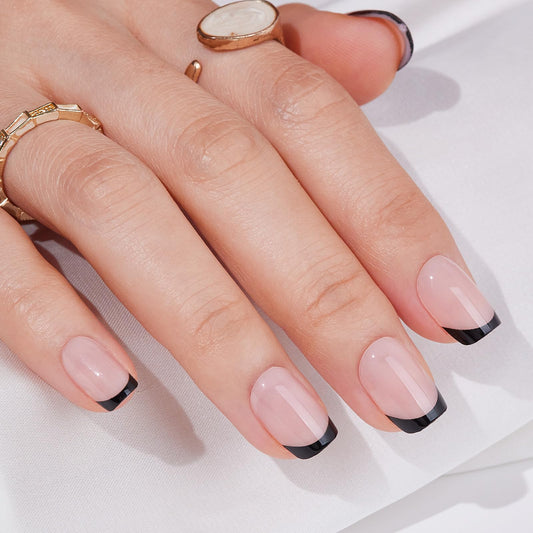 Findigit soft gel tips provide natural fit and comfortable wear.