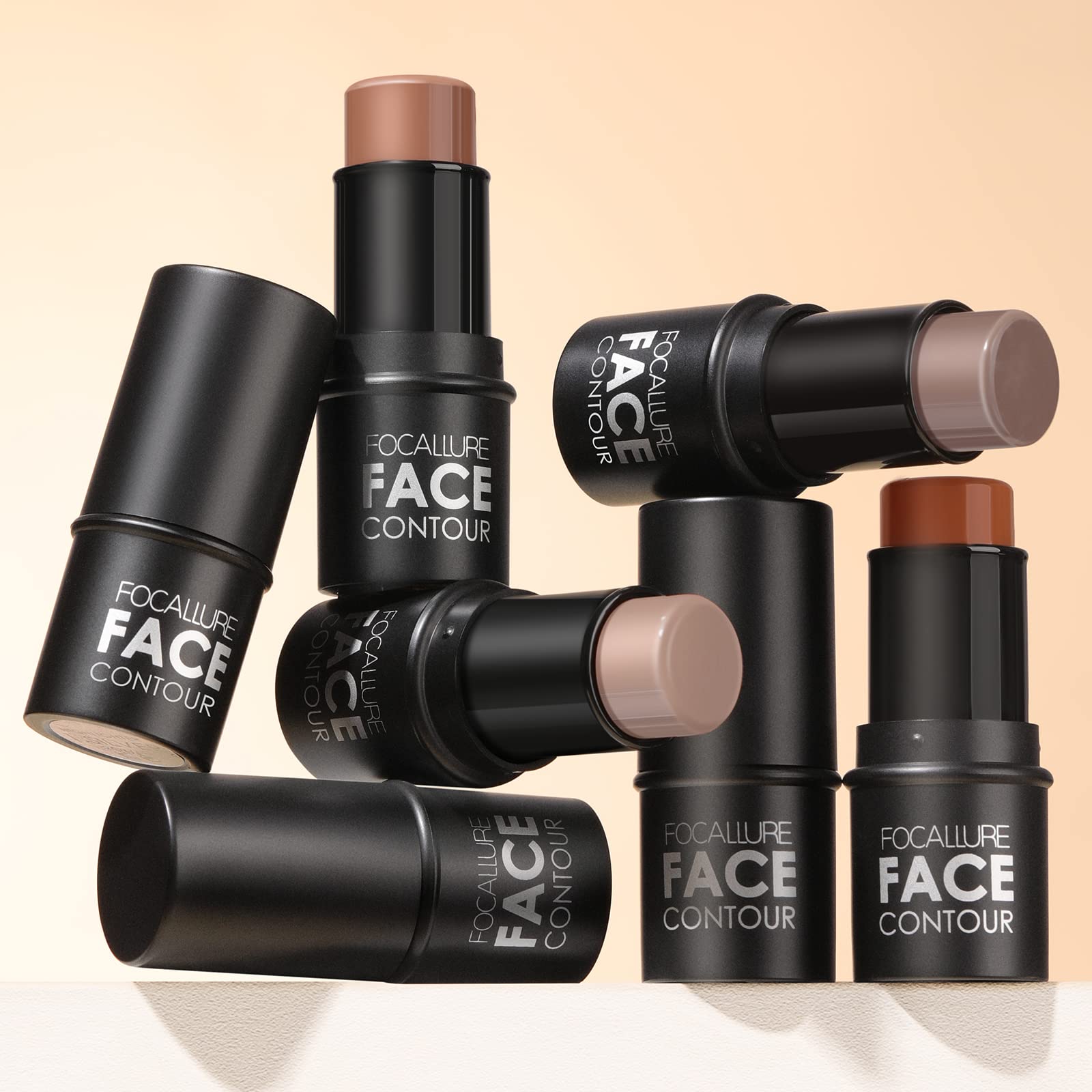 FOCALLURE contour-stick Mocha fits in a purse for quick touch-ups