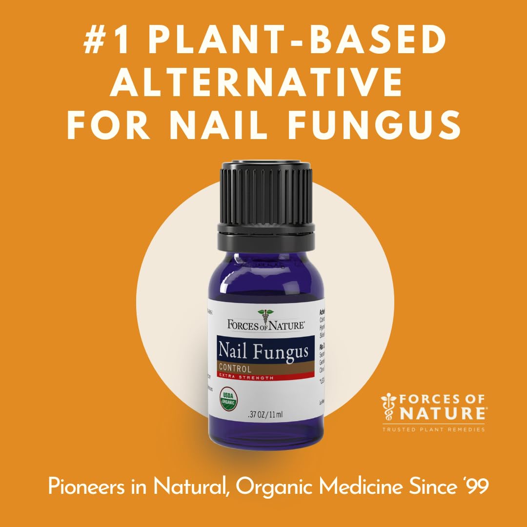 Forces of Nature palmarosa and geranium oils close-up highlight anti-itch potential.