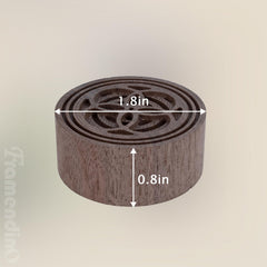 Framendino round wood diffuser on living room shelf enhancing ambiance