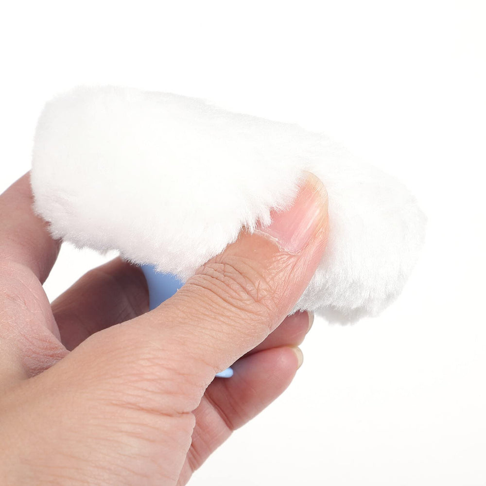 FRCOLOR puff container after-bath application showing smooth powder placement
