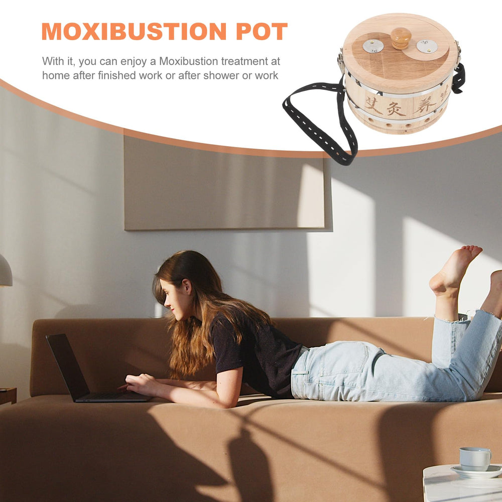 Durable wooden moxibustion box with adjustable components
