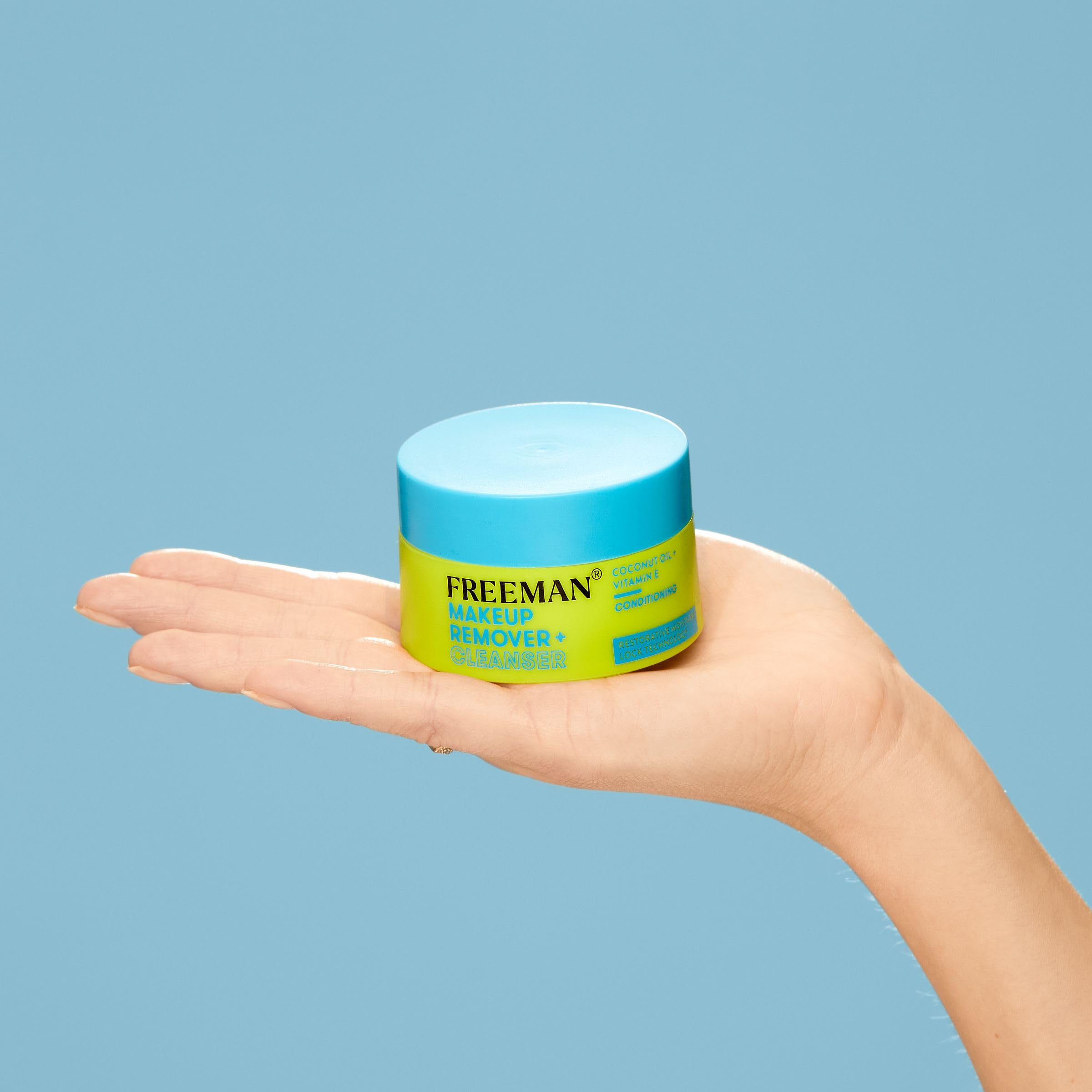 Freeman cruelty-free and vegan icons on packaging.