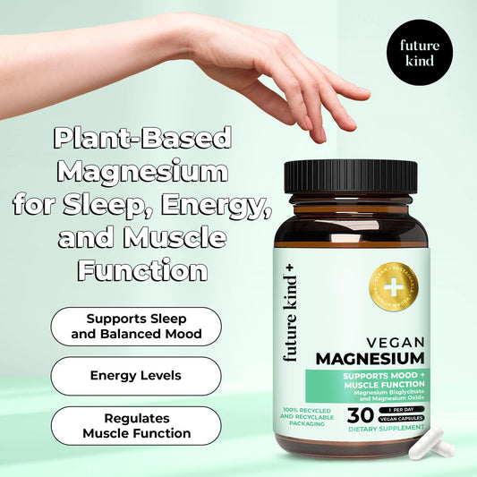 Close-up of vegan magnesium glycinate capsules