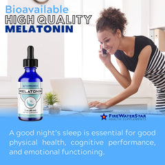 Label on the glass bottle showing 99% pure melatonin