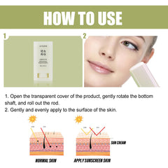Gaayou Matte Sun Stick's compact size fits pocket for on-the-go reapplication.