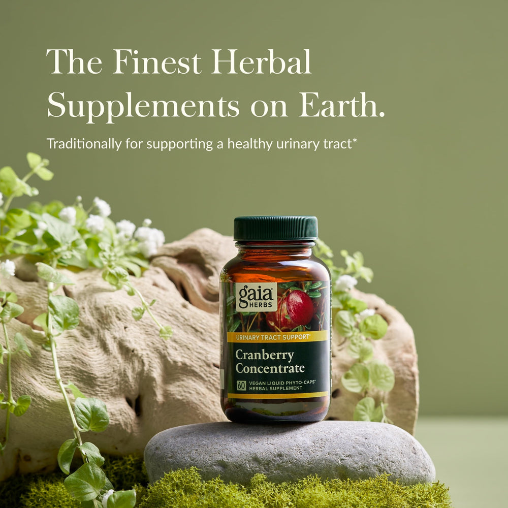 Gaia Herbs Cranberry Concentrate bottle front view
