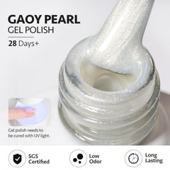 GAOY Blue Baroque Pearl gel polish adds a cool shimmering accent.