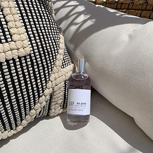 GAP SO PINK perfume bottle side view with pink cap