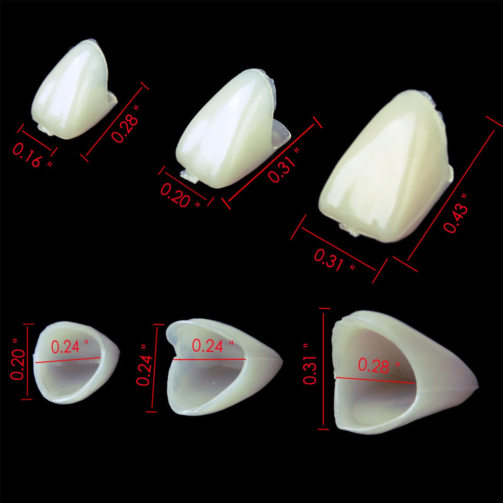 Easy-to-apply tooth caps on a dental model