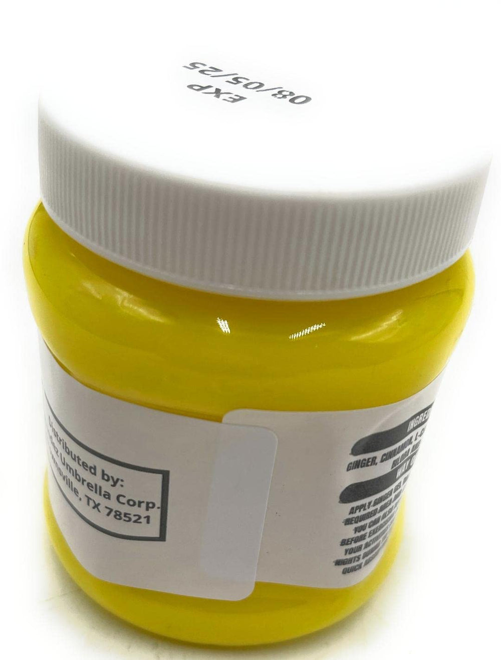 Lifestyle image showing daily body care routine with gel