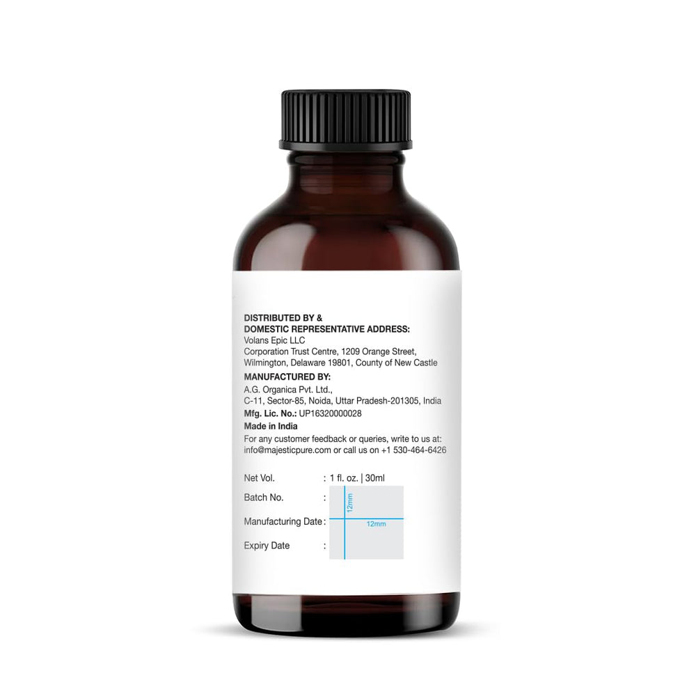 Ginger root and leaves representing natural ginger oil source