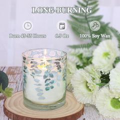 GORGE MOMENT eucalyptus-scented candle with soy wax for a cleaner burn.