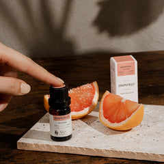 Grapefruit essential oil blends with frankincense and ylang ylang
