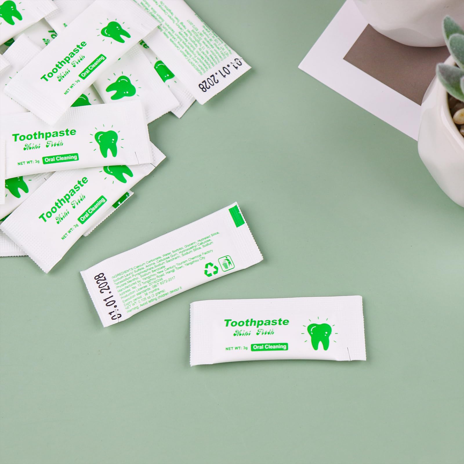 Compact mint toothpaste for travel use
