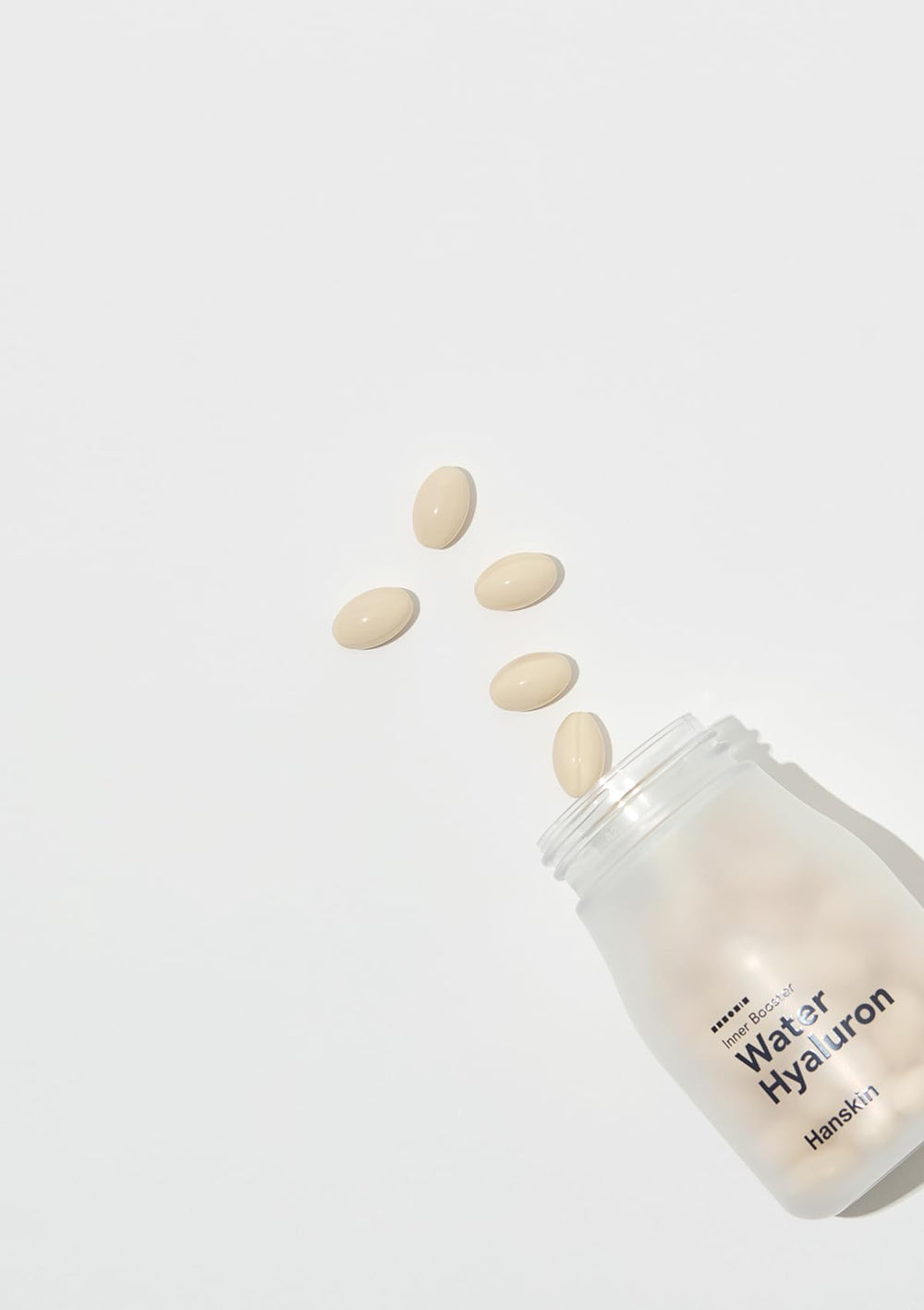 Two capsules with a glass of water for daily intake
