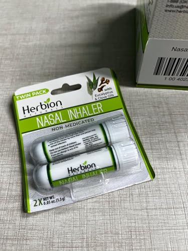 HERBION Naturals nasal inhaler on the go supports easy breathing