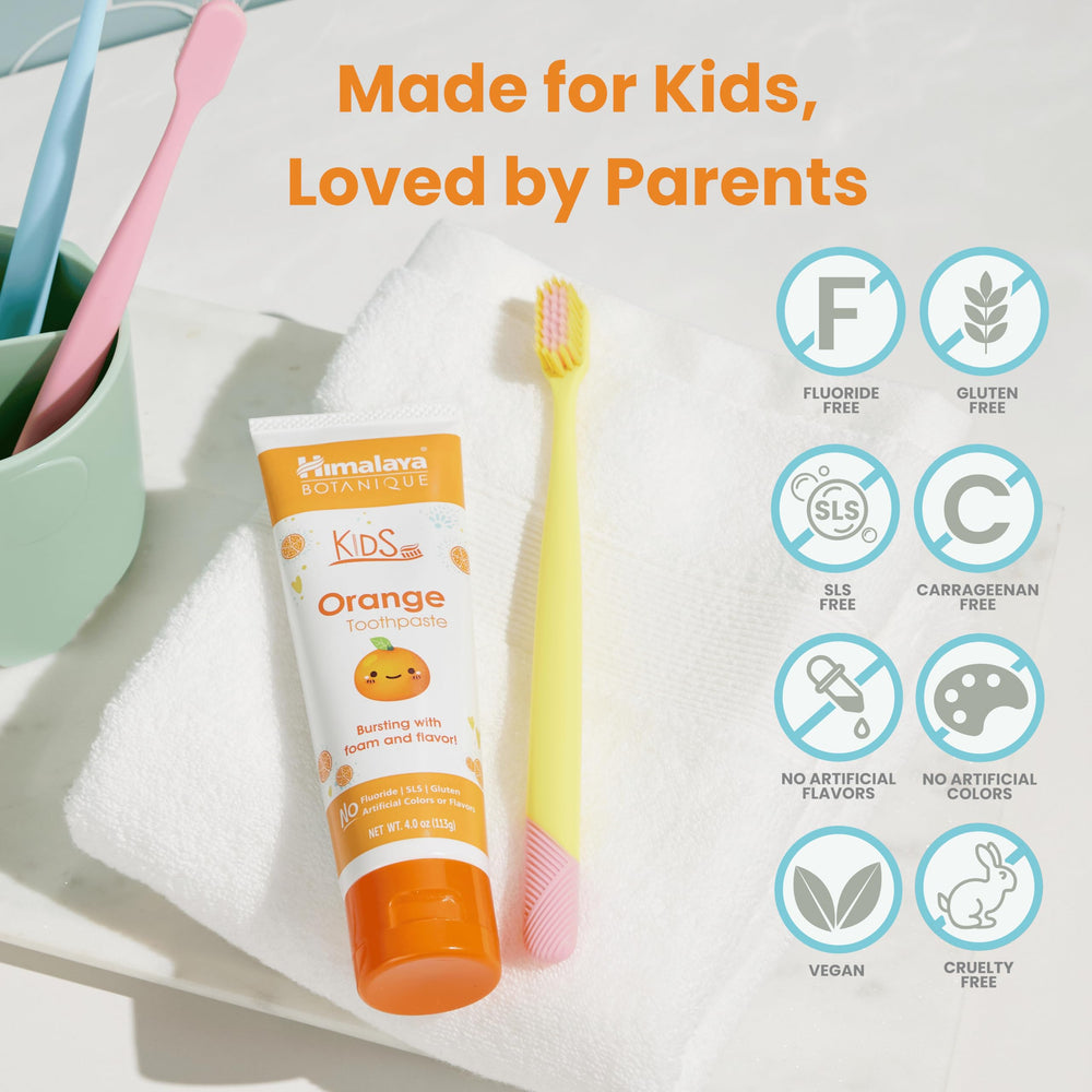 Bubble Gum flavor packaging of Himalaya Botanique Kids Toothpaste